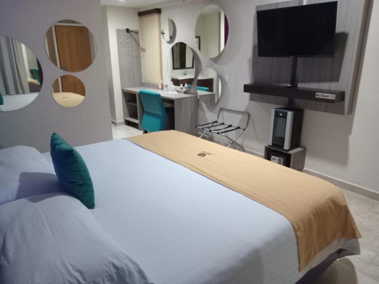 Hotel Yahalis Jilotepec de Abasolo Екстериор снимка