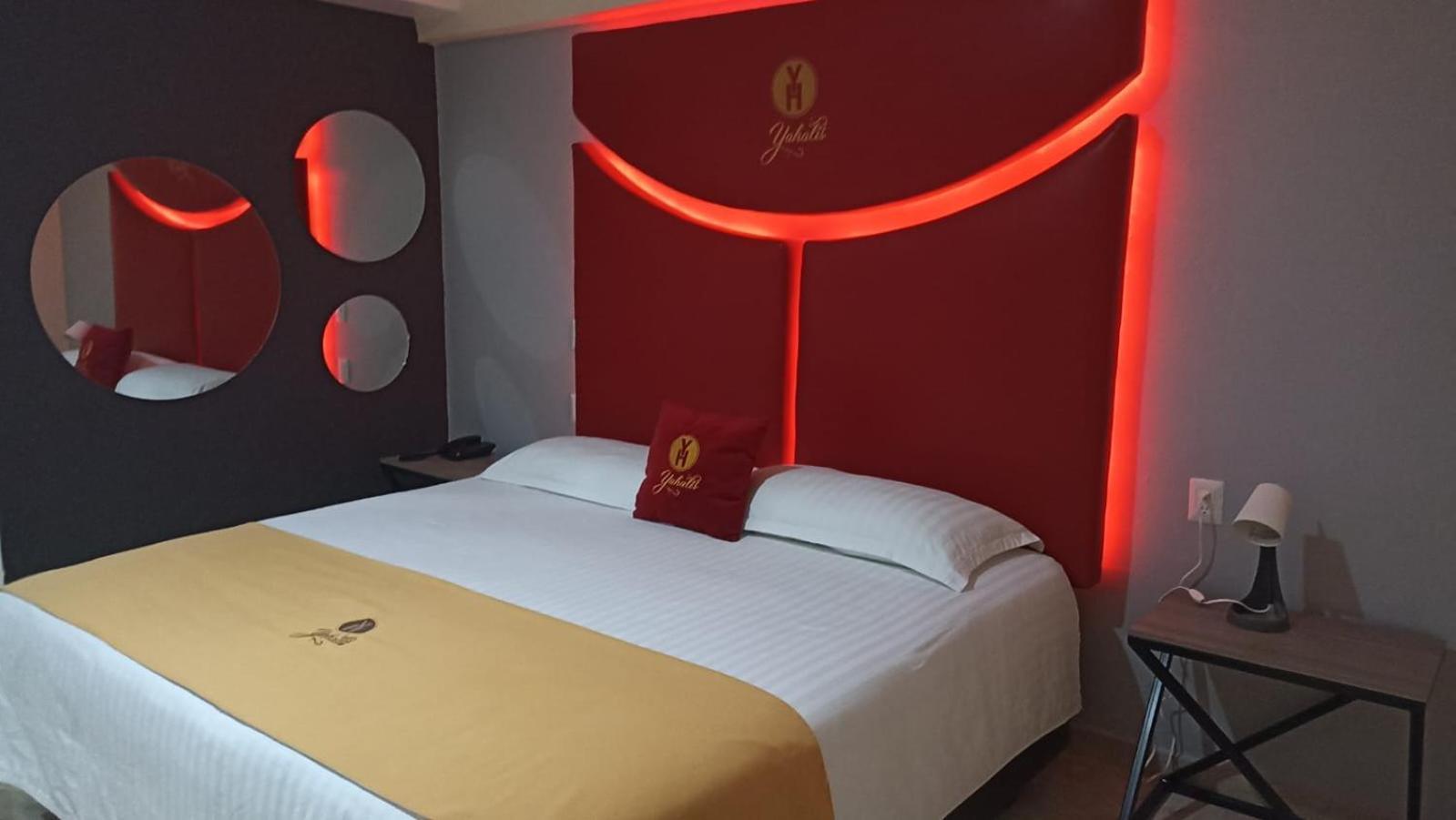 Hotel Yahalis Jilotepec de Abasolo Екстериор снимка